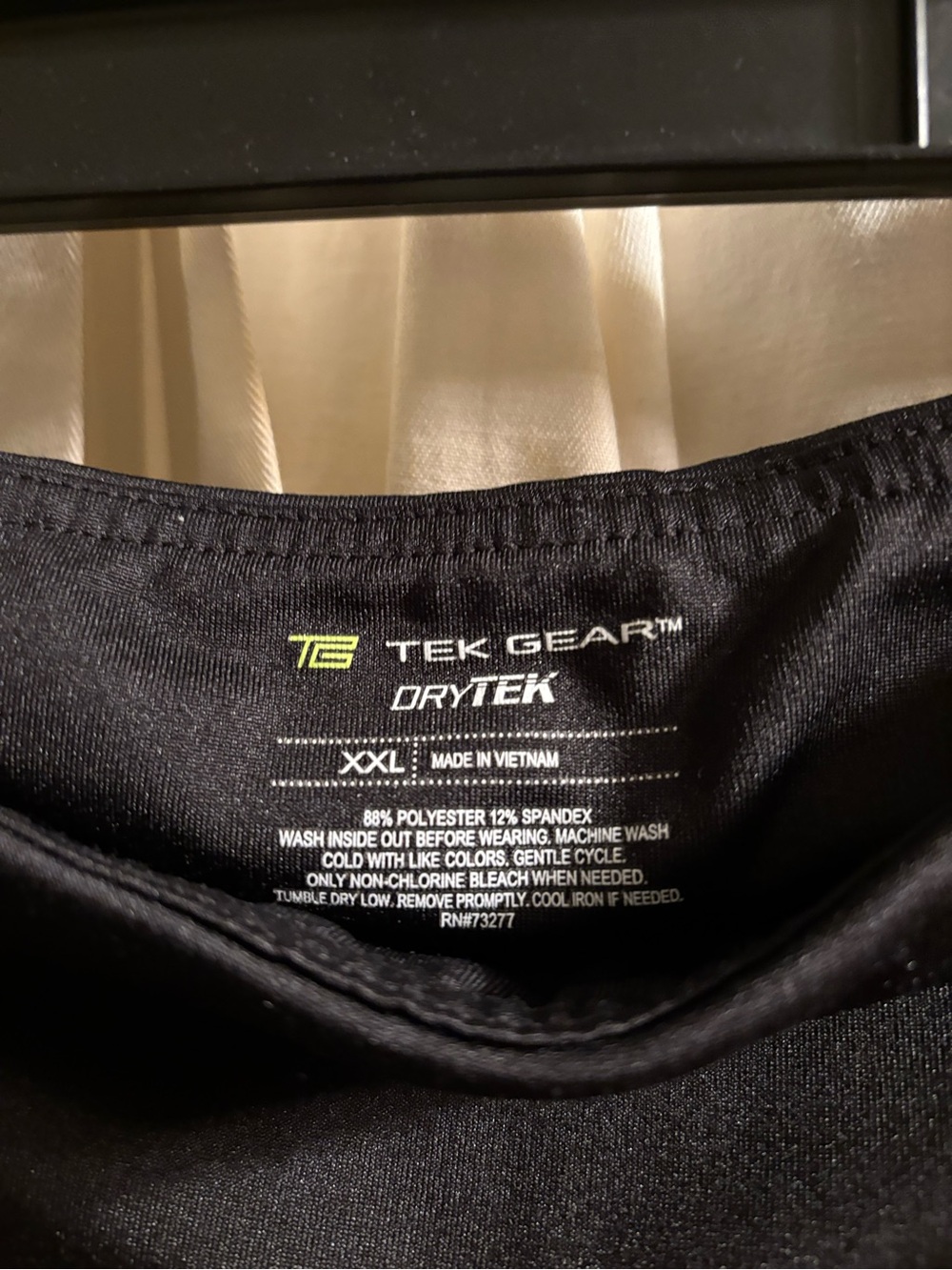 tek gear Black High-Rise Athletic Leggings - Picture 2 of 3